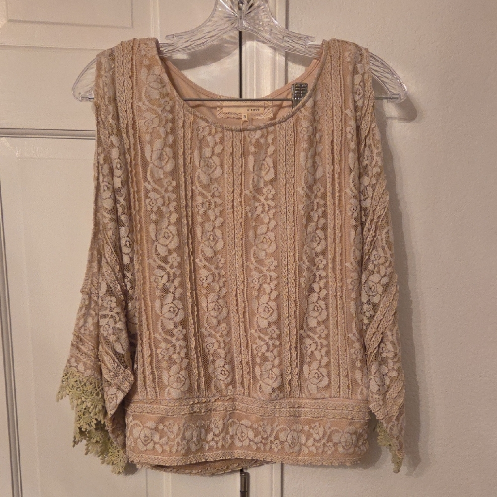 A'Reve Floral Lace Blouse - Cream and Tan